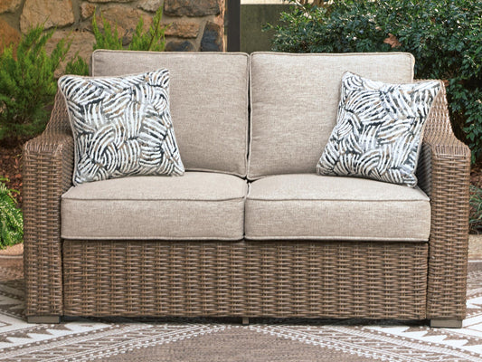 Laguna Heights Loveseat w/Cushion