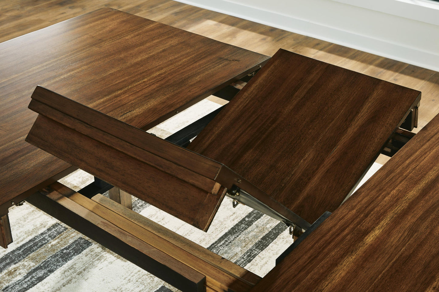 Ralene DRM Counter Butterfly EXT TBL