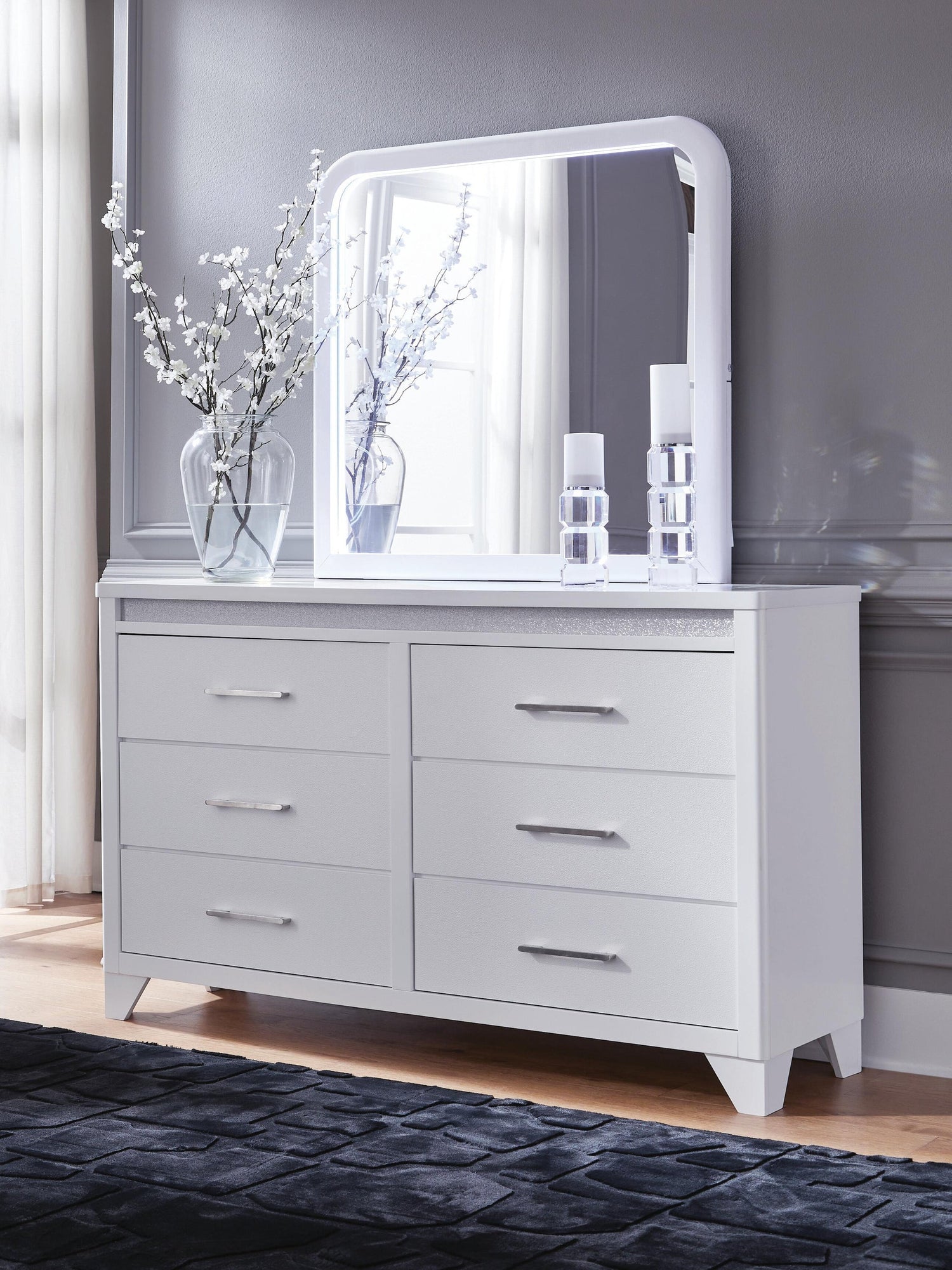 Dresser & Mirror